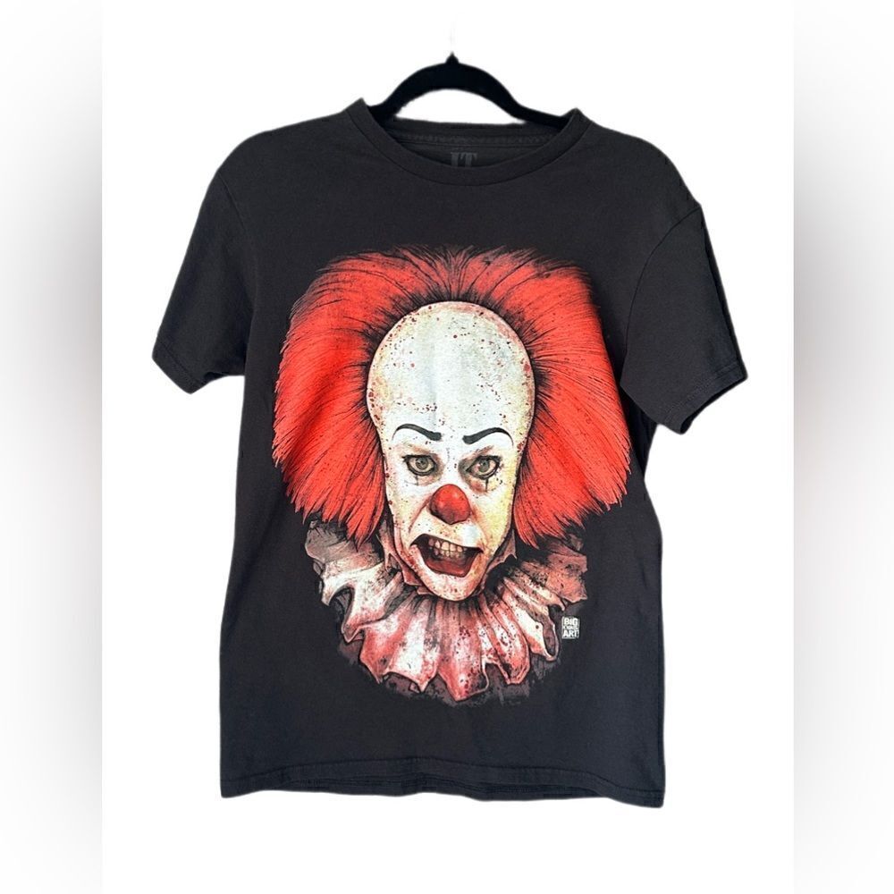 IT The‎ Movie’s Pennywise Unisex Black Short Sleeve T-shirt, Size Medium / M